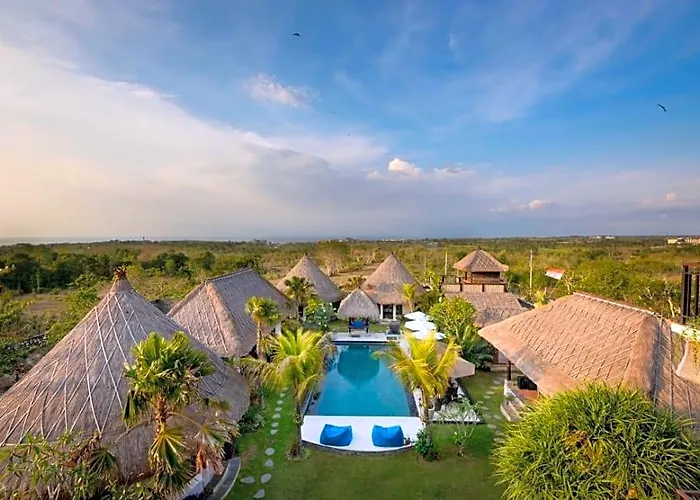 ホテル Kandahill Bali By Zuzu 4*